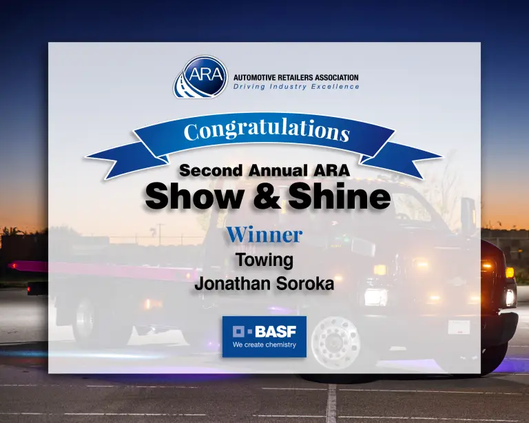 ShowShine-AWARD8-JONATHAN-SOROKA-768x614