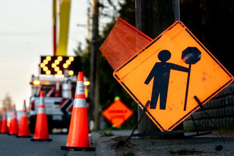 Traffic control zone with cones